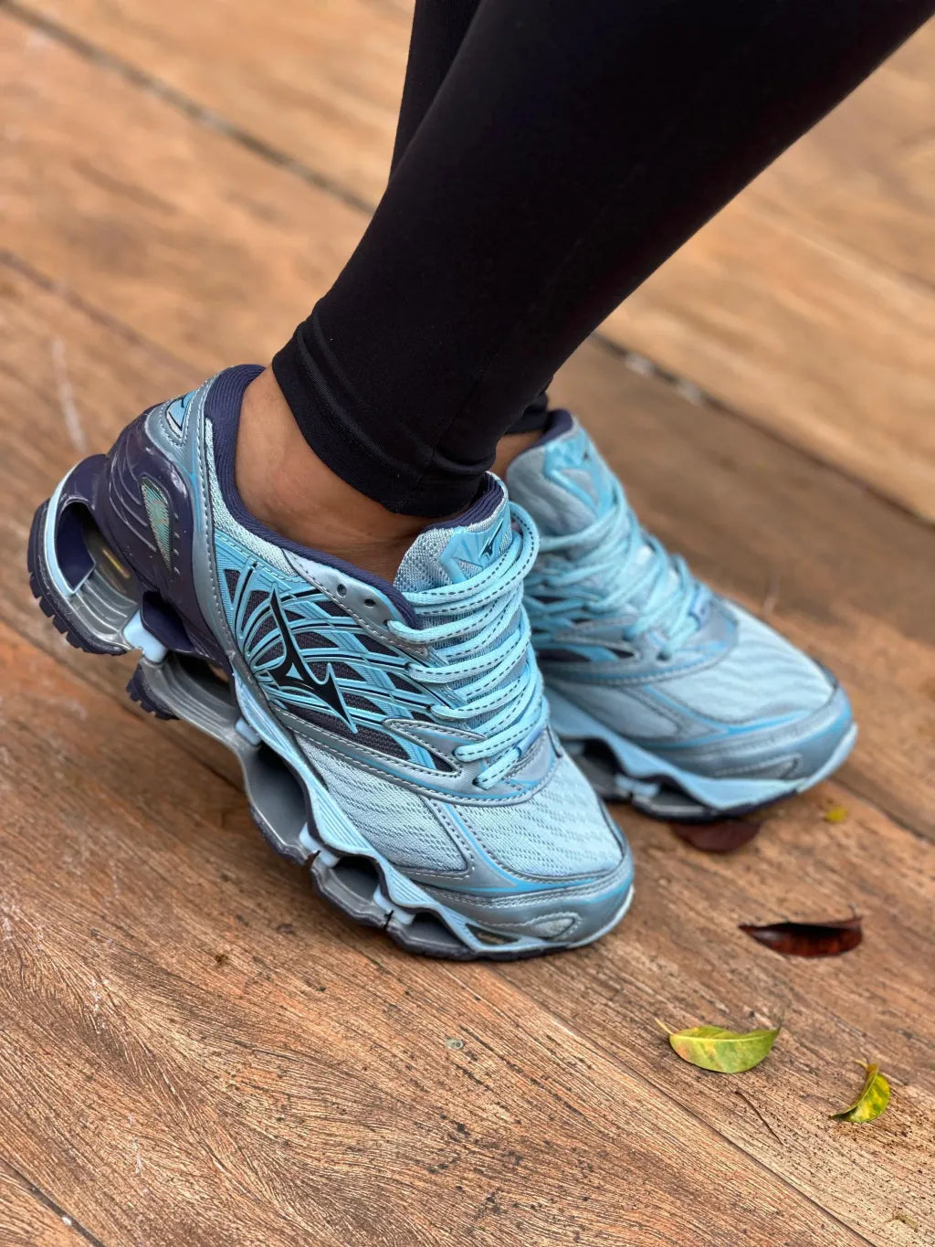 Mizuno Wave Prophecy 8